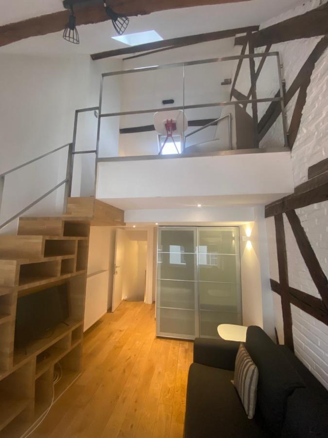 Triplex Neuvice Apartment Лиеж Екстериор снимка